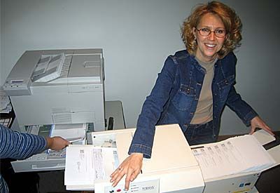 sfi_cheque_maschine.jpg